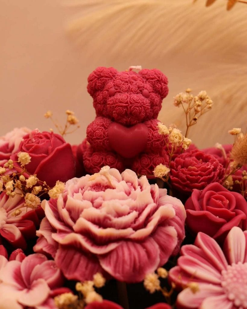 Zoom sur un bouquet de bougies noir