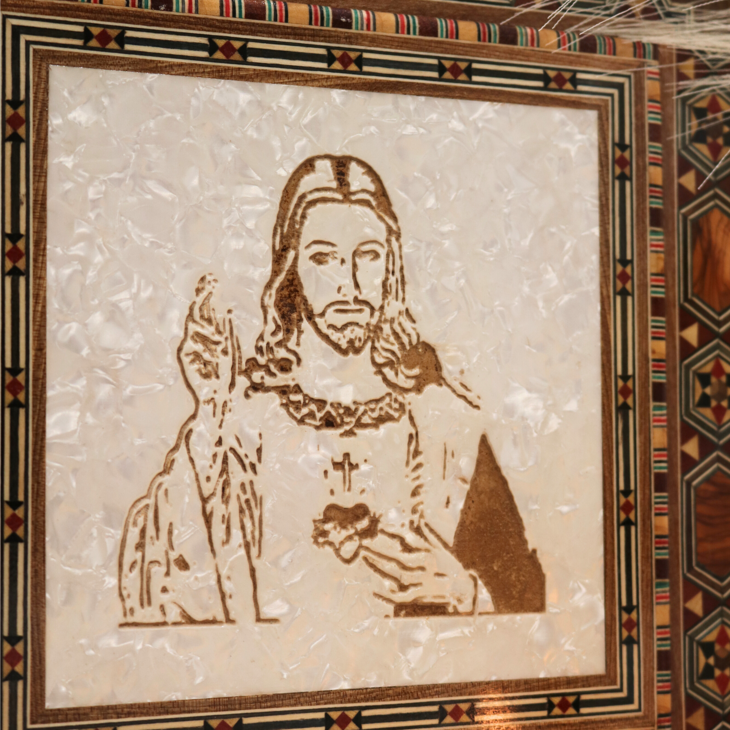 Boîte à souvenirs religieuse en mosaïque avec l'icône de Jésus-Christ 6