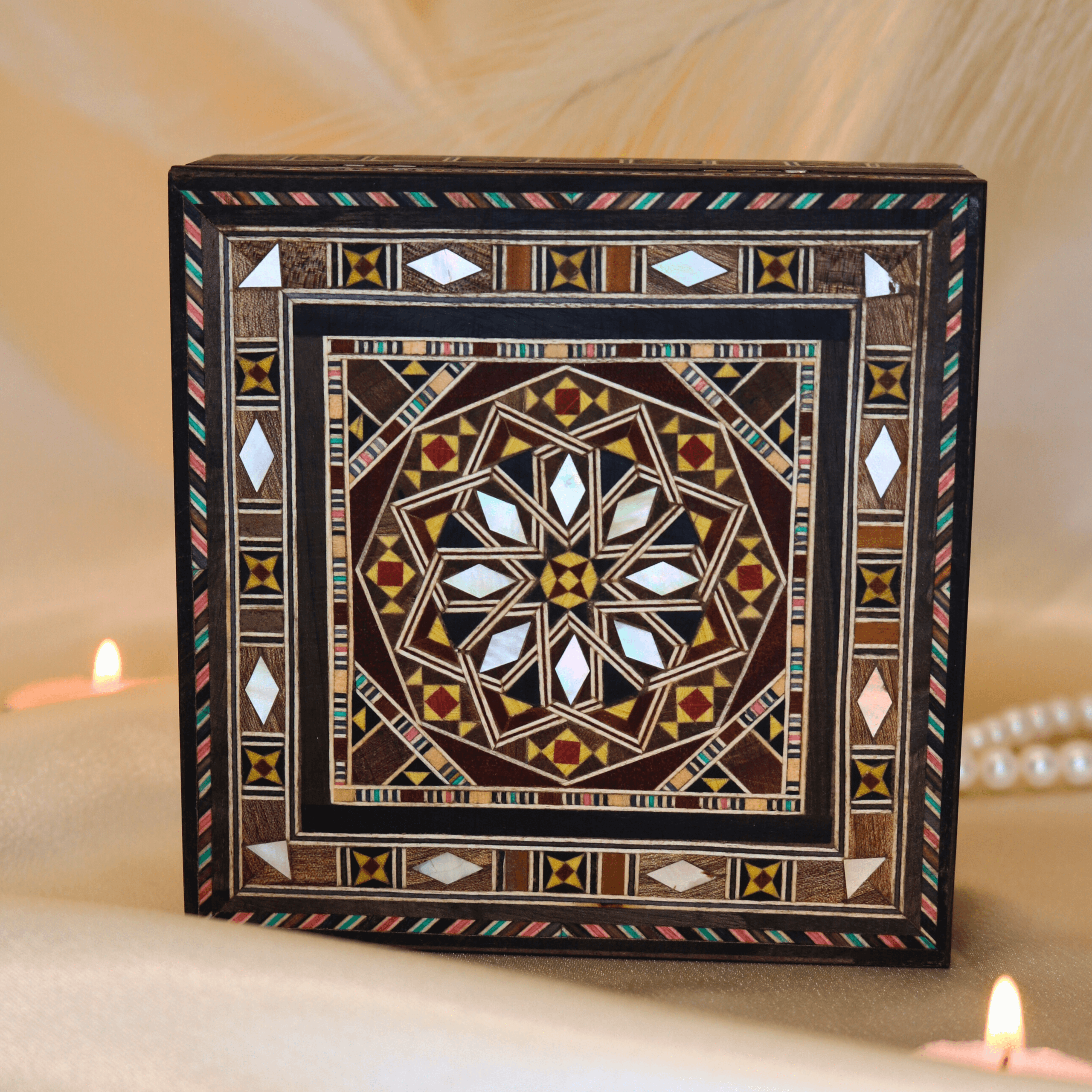 Boîte en marqueterie carrée 5