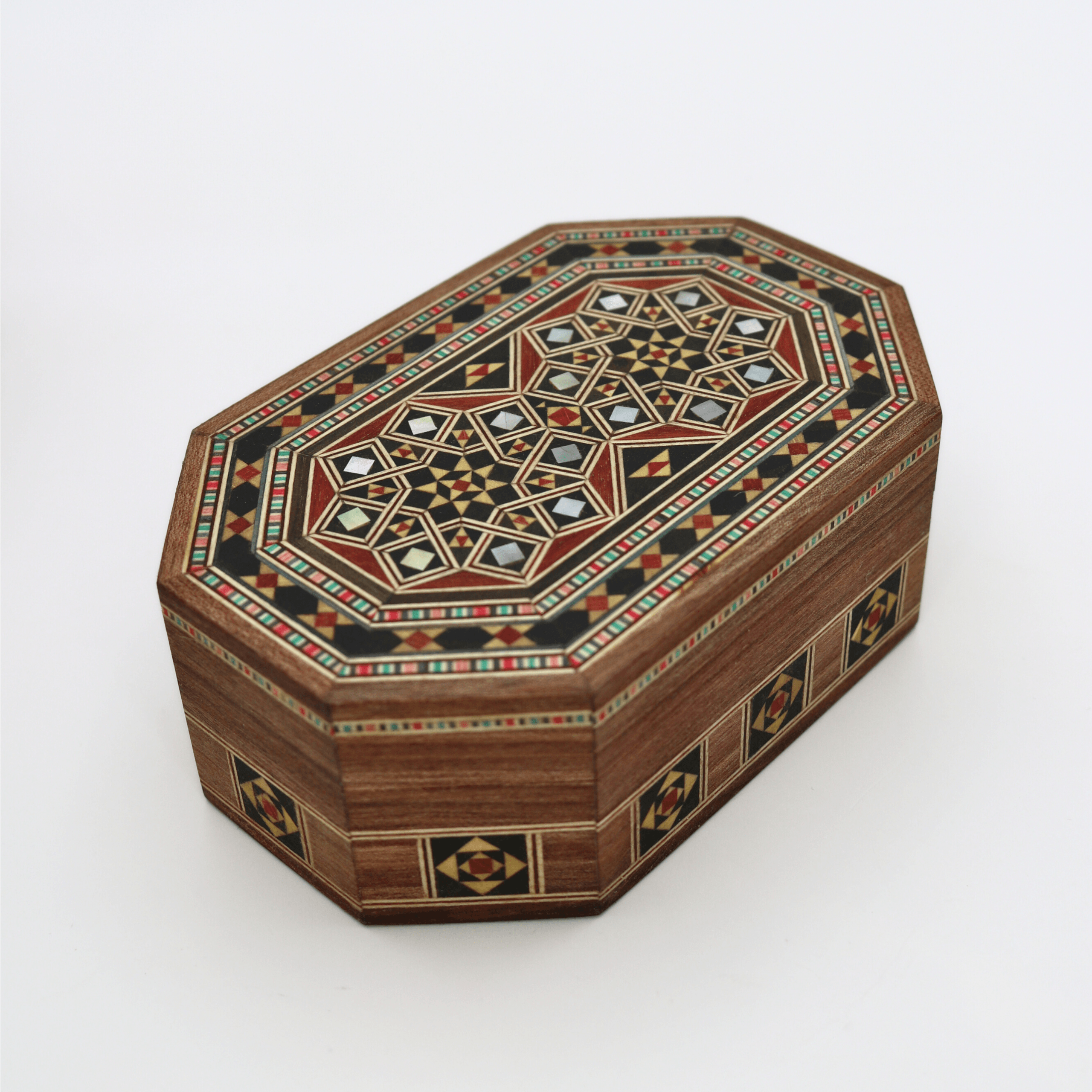 Moyenne boîte en marqueterie octogonale à côtés inégaux 1 Moyenne boîte en marqueterie octogonale à côtés inégaux 1