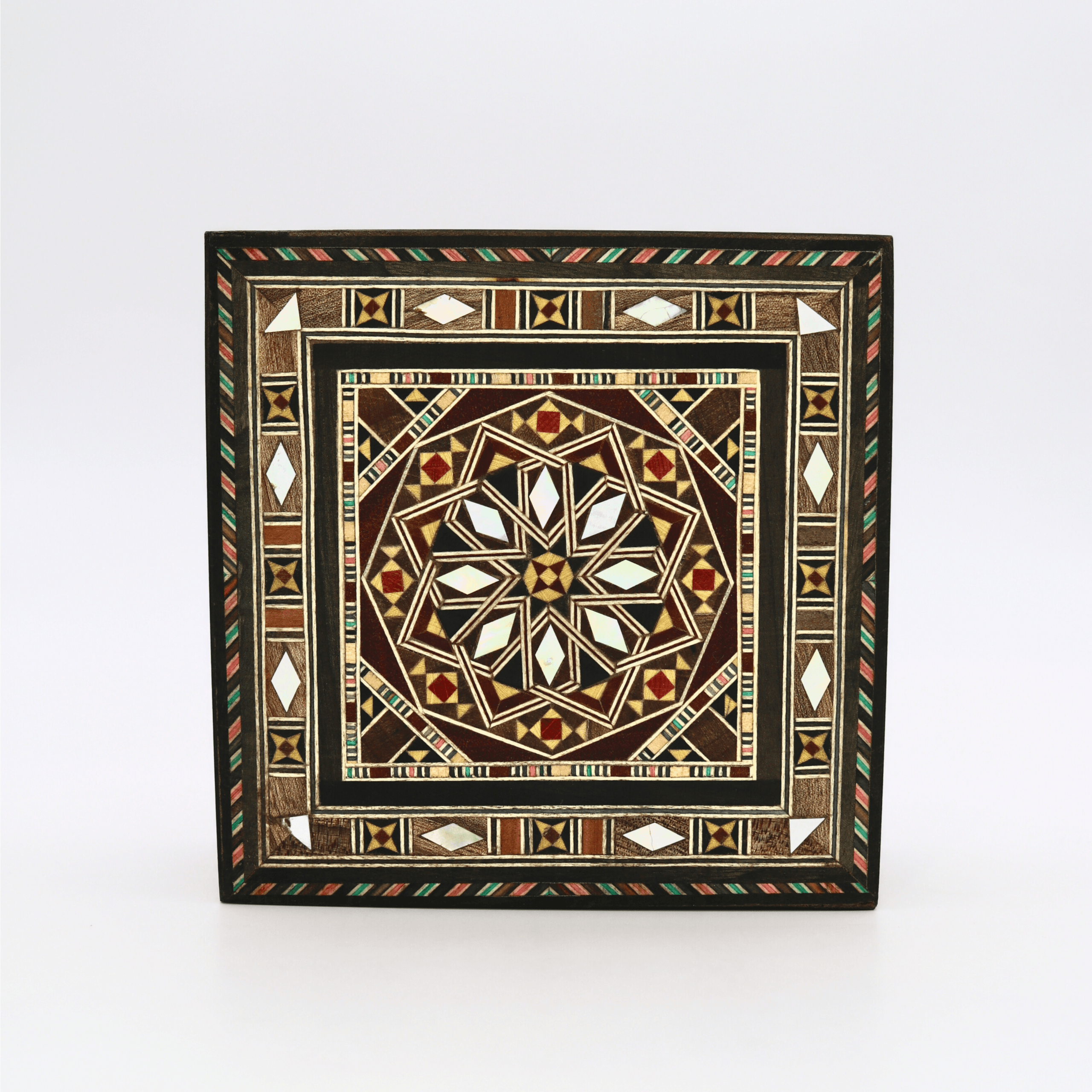 Boîte en marqueterie carrée 3