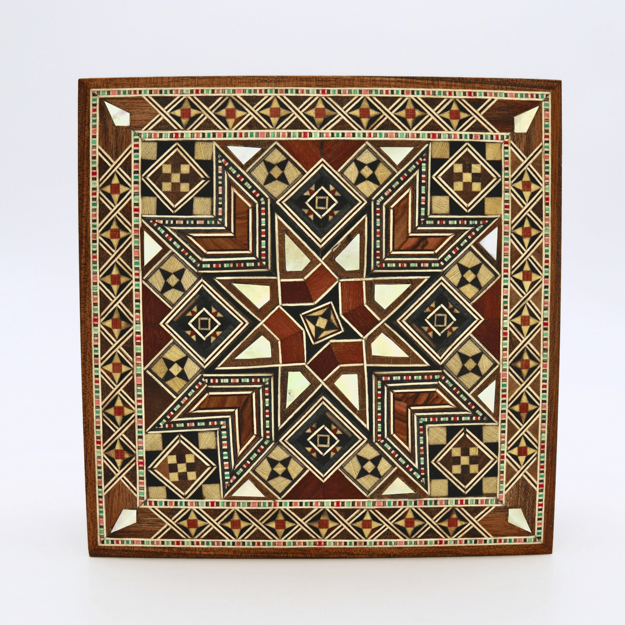 Moyenne boîte en marqueterie traditionnelle carrée 5