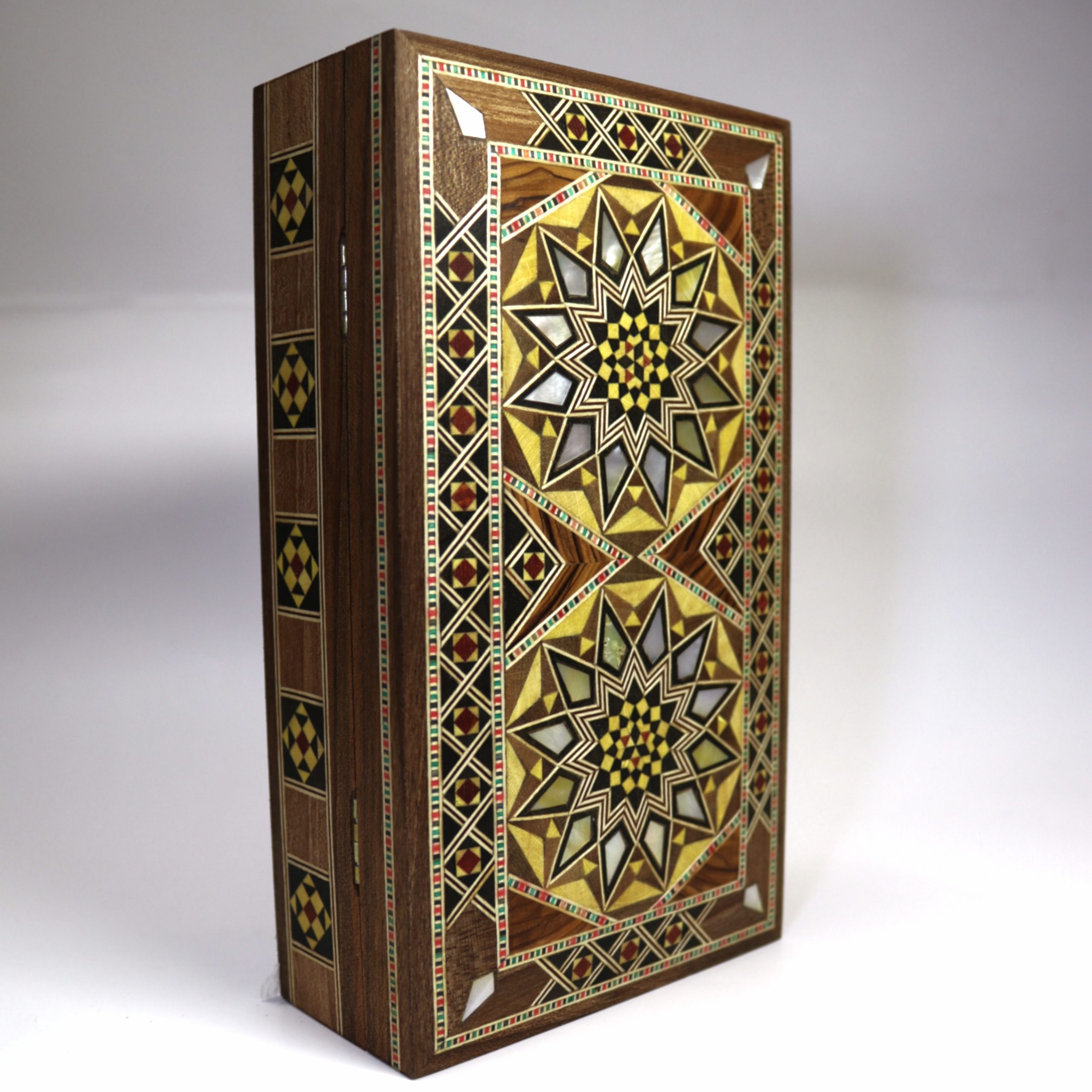 IMG_0529 Boîte en marqueterie rectangulaire 18 cm – Double motif étoilé