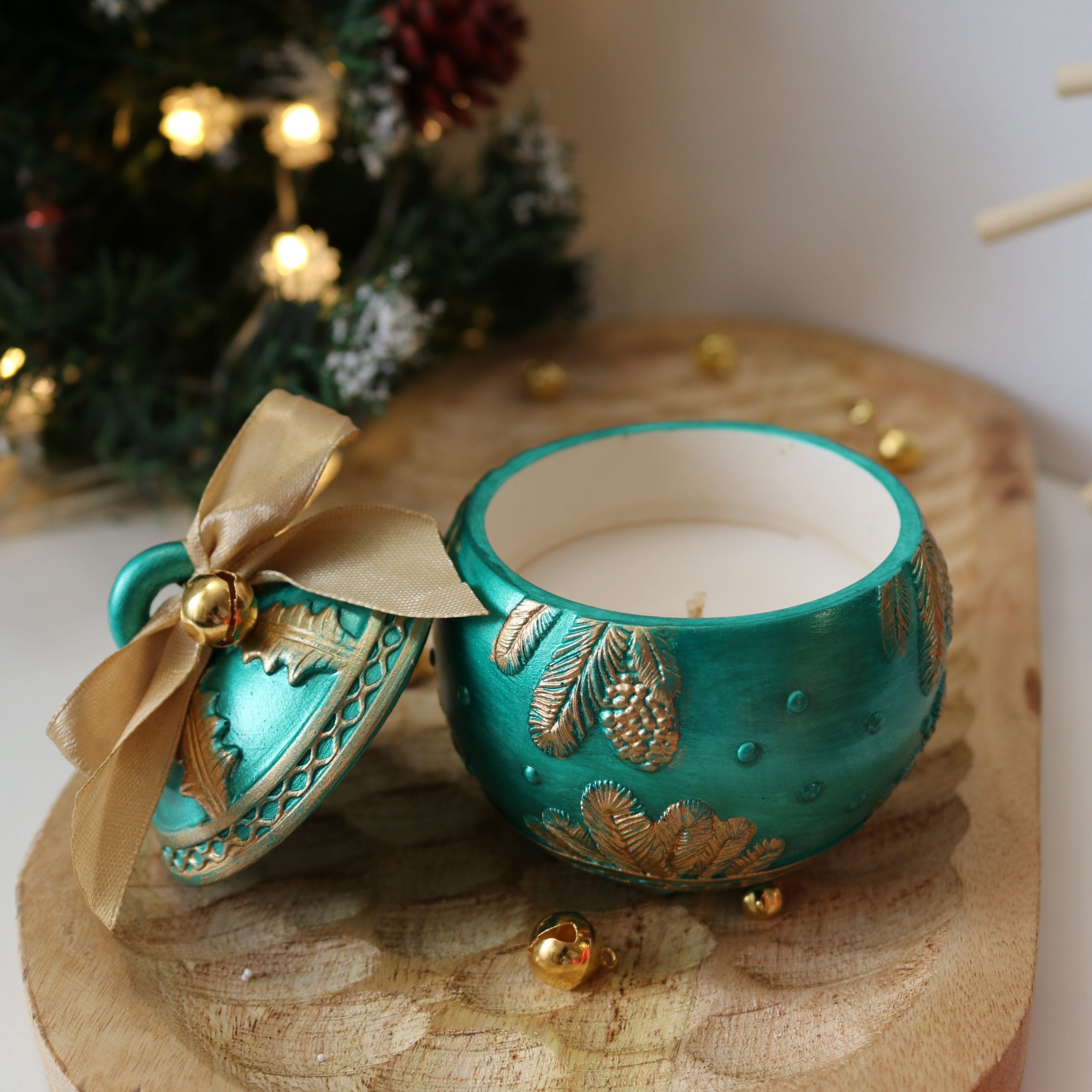 Bougie de Noël verte petit format – Parfum Sapin de Noël Bougie de Noël verte petit format – Parfum Sapin de Noël