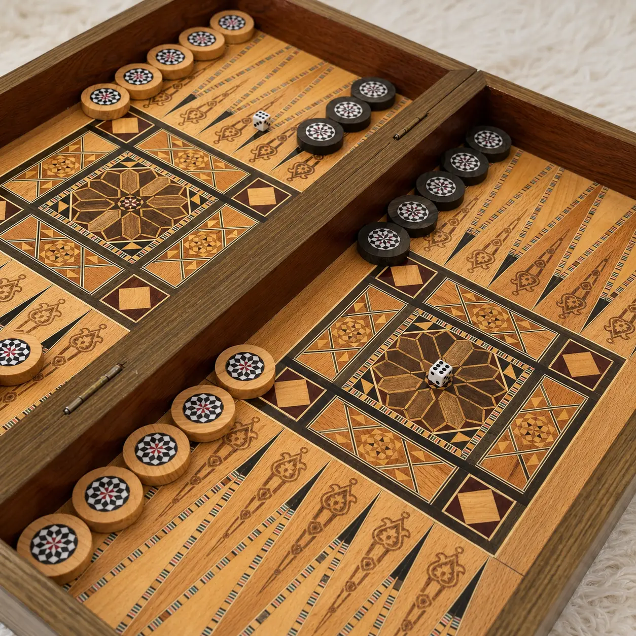 Image 25 juil. 2026, 16_55_09 Coffret jeux marqueterie Prestige 3-en-1 (Échecs, Dames, Backgammon)