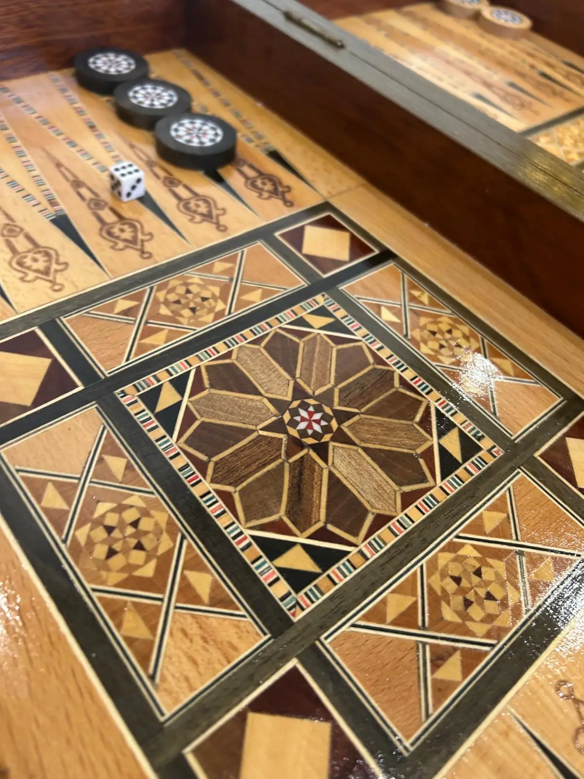 Coffret jeux marqueterie Prestige 3-en-1 (Échecs, Dames, Backgammon)